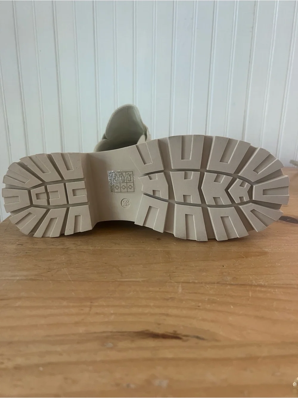 Shushop Audra Platform Mule Loafers‎ 8.5 Beige Snake Embossed Chunky Lug Sole